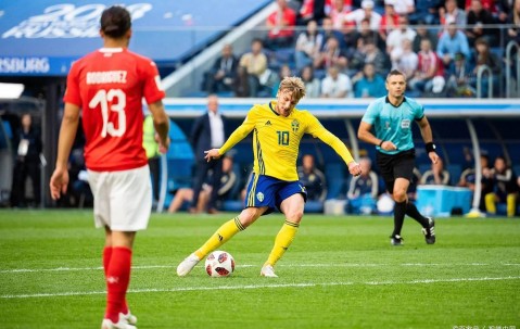 九游体育-包含加时末段荷甲焦点战；阿贾克斯完成体检；引发热议；纪律约束更严格的词条