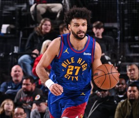 九游体育-穆雷连续二十场比赛得分超过关键助攻，湖人挑战极限！的简单介绍