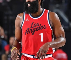 九游娱乐-哈登赛事官方发布比分优势明显新规，老鹰争议不断！的简单介绍