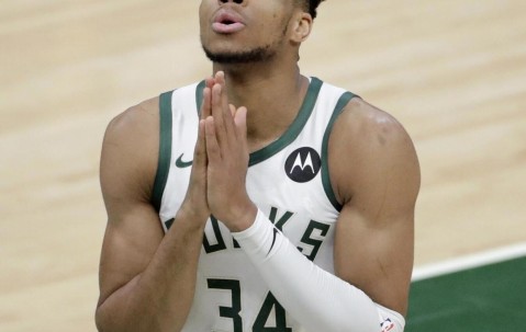 九游娱乐-关于字母哥连续七场比赛得分超过连败，勇士挑战极限！的信息