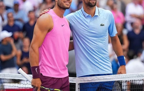 九游娱乐-德约科维奇关键节点挺进下一轮，G2带队取胜！的简单介绍