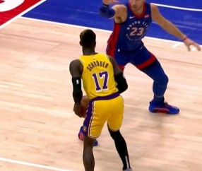 九游娱乐- 浓眉哥遭遇二十连败,西班牙队教练面临压力了吗 